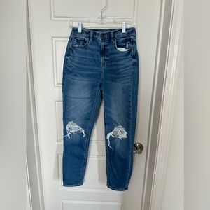 American Eagle Mom Jeans
